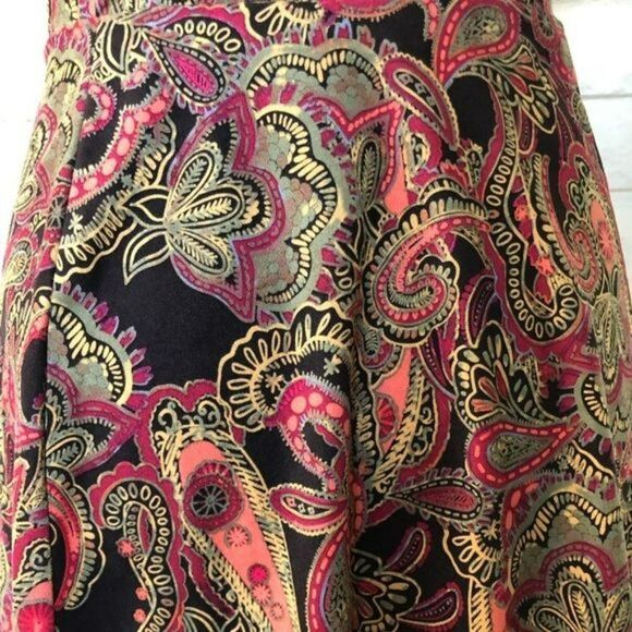 Pattered Skirt - Picture 4 of 4